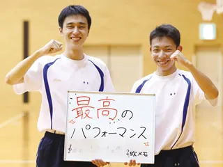 井手 伶さん（左）・藤井 翔眞さん（右）
